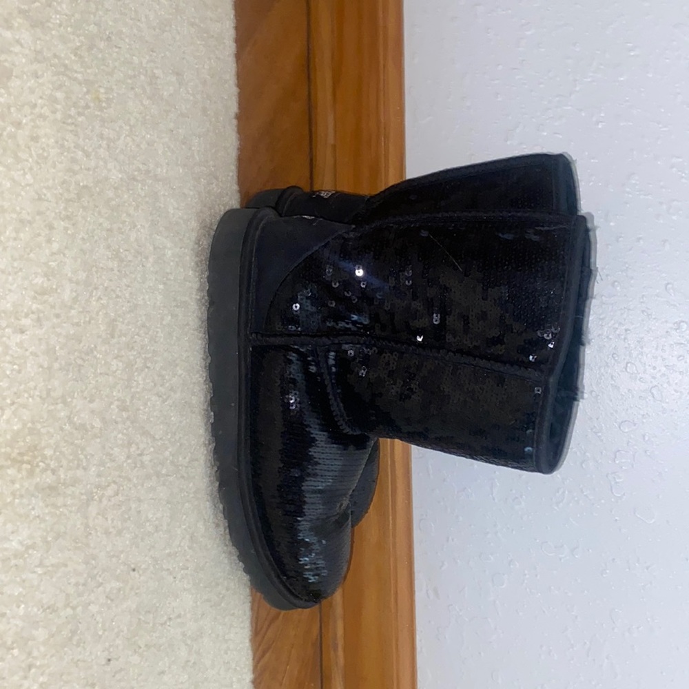 UGG sequence black boots Womens size 7